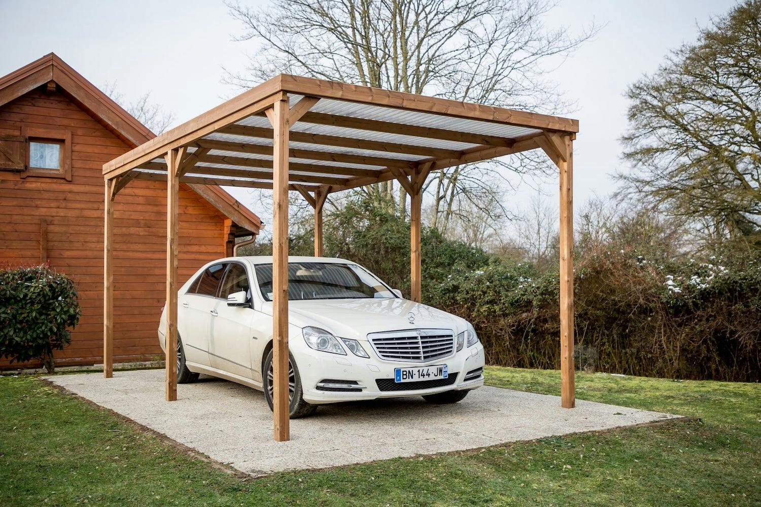Carport en bois : à la fois pratique et esthétique