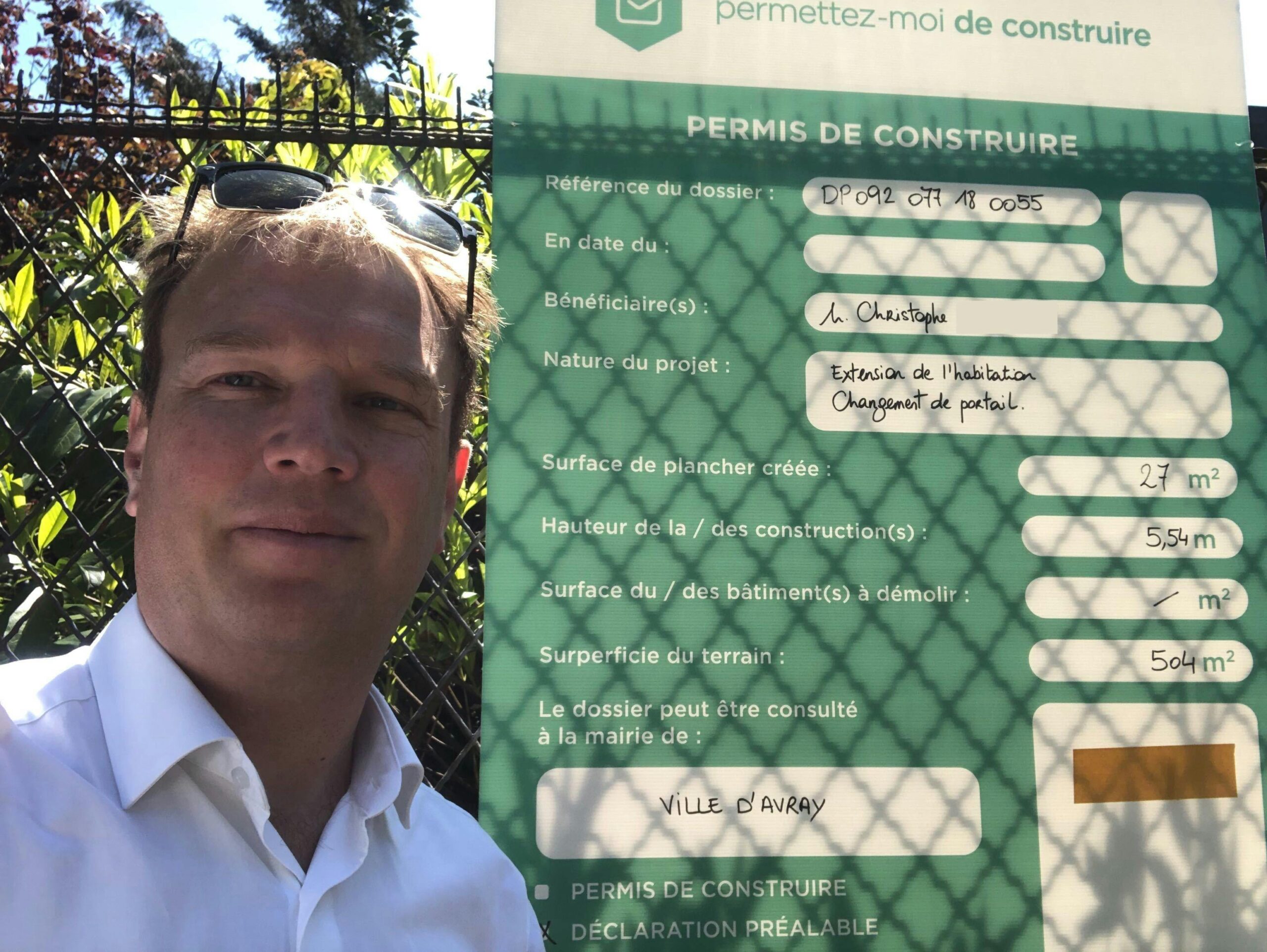 Christophe obtient la déclaration de travaux de son extension à Avray