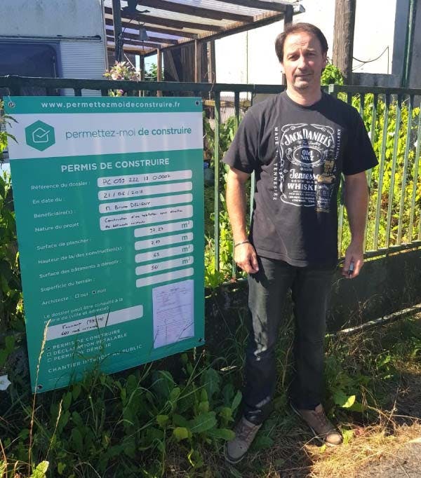 Bruno obtient le permis de construire de sa maison à Faumont