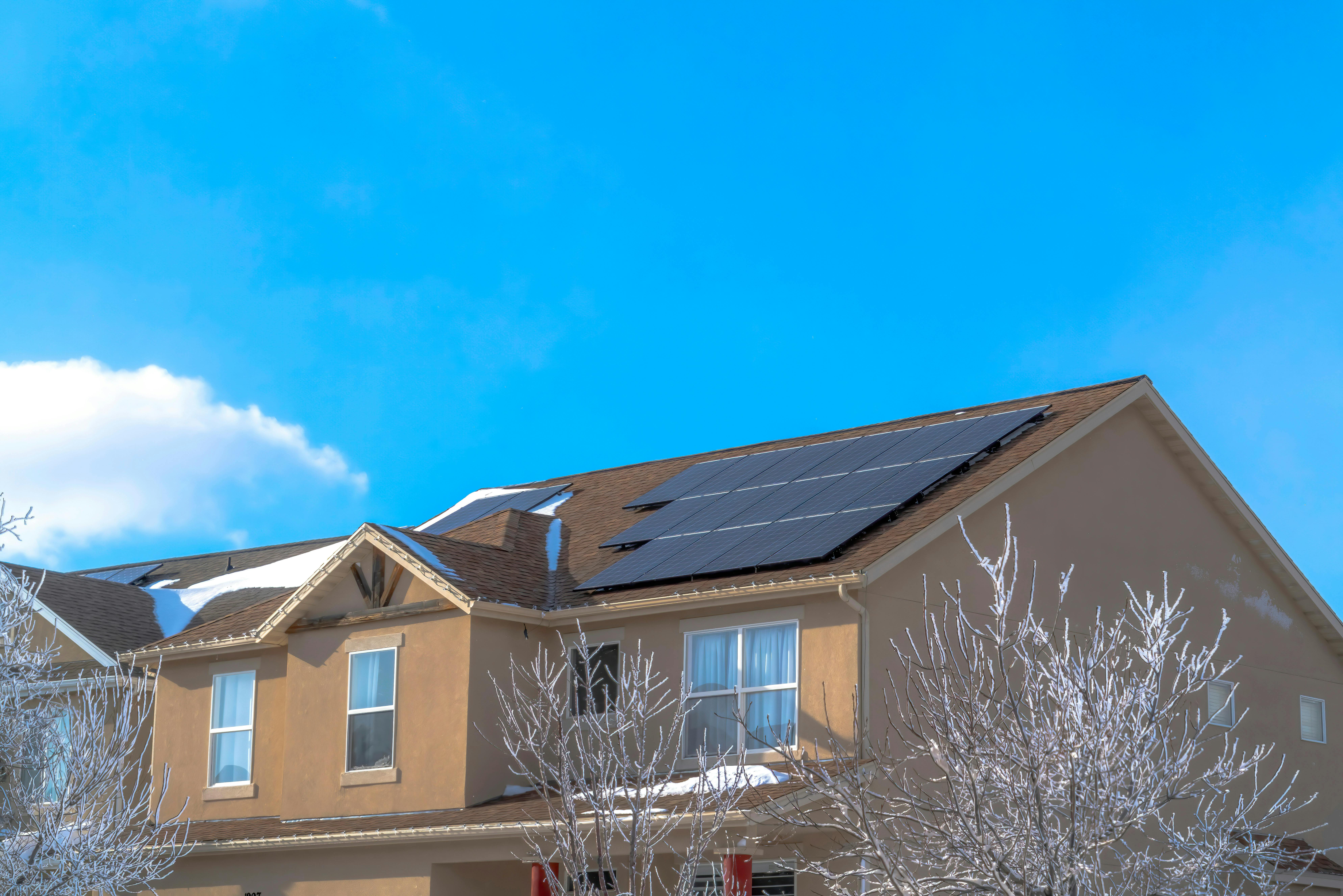 Faut-il une autorisation d’urbanisme pour poser des panneaux solaires ?