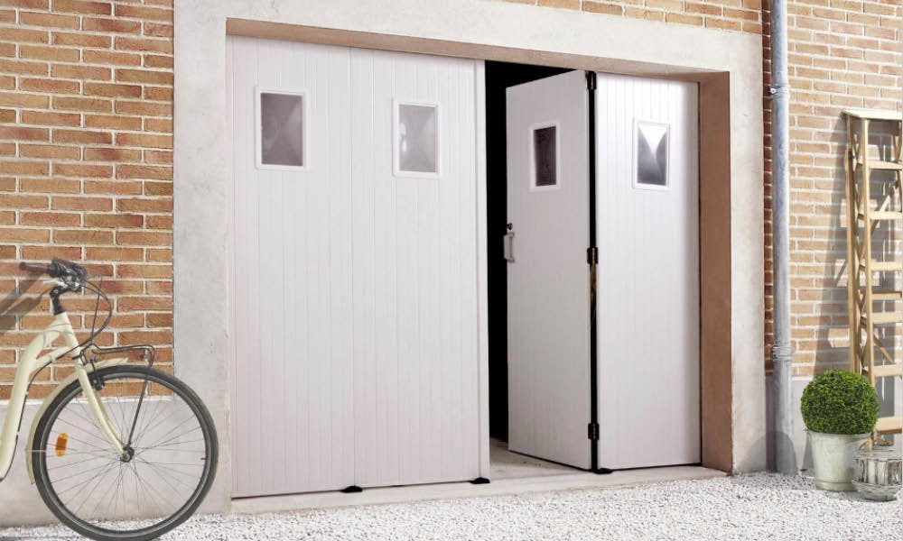 5 idées de porte de garage pour protéger votre voiture et votre maison