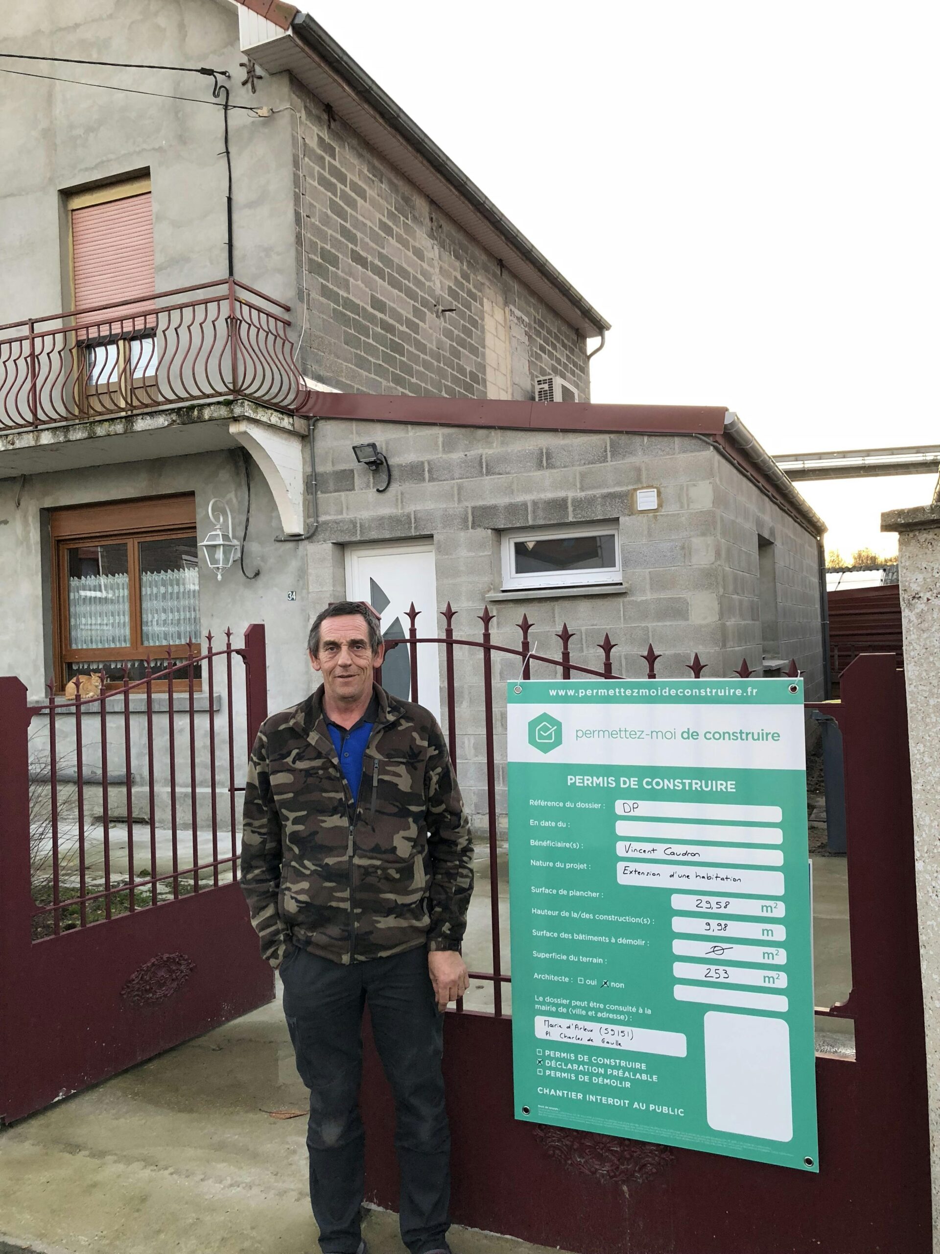 Vincent obtient la déclaration de travaux de son extension à Arleux