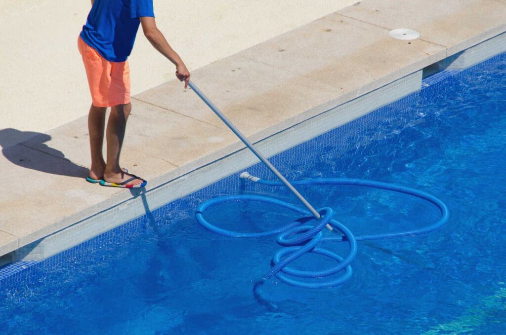 Une baignade en toute sécurité avec une eau de piscine propre