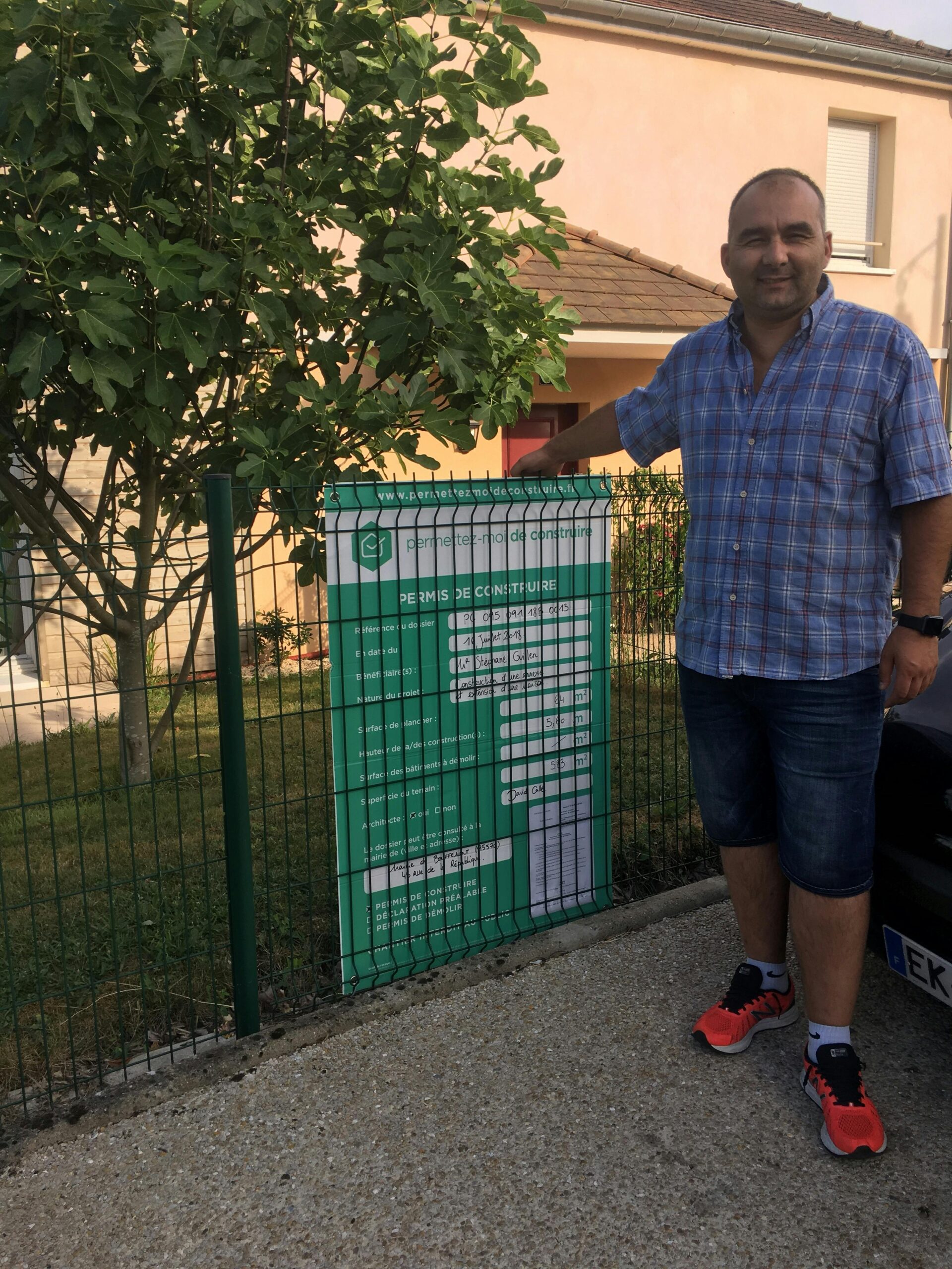 Stéphane obtient le permis de construire de son extension à Bouffémont