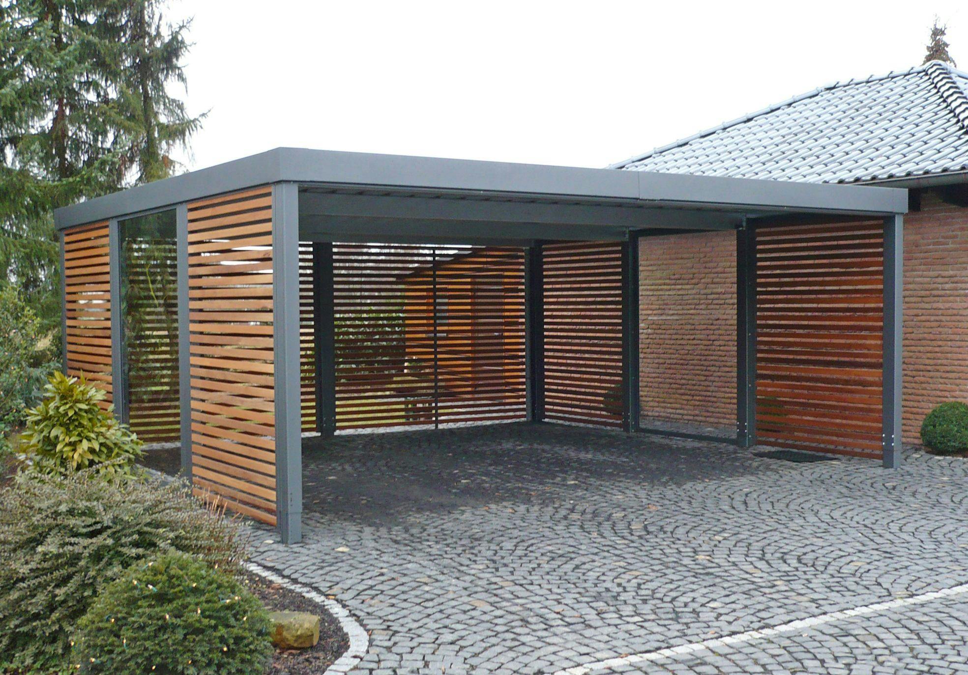 Le carport fermé pour garer son véhicule à l’ombre