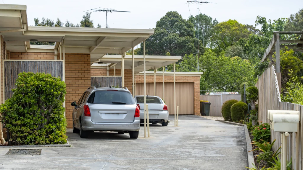 Servitude de passage : droits, obligations et impact sur votre terrain